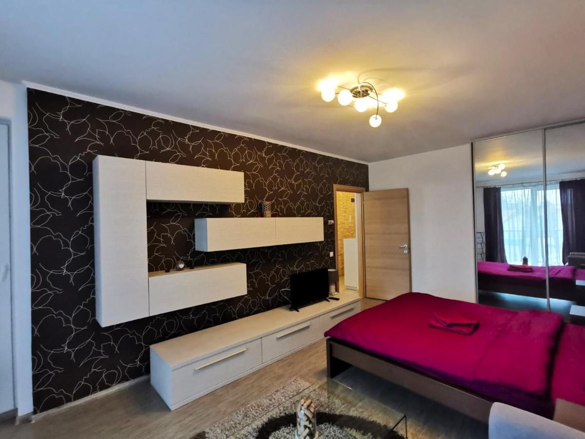 Contemporary Central Apartment In Cluj Napoca Dış mekan fotoğraf